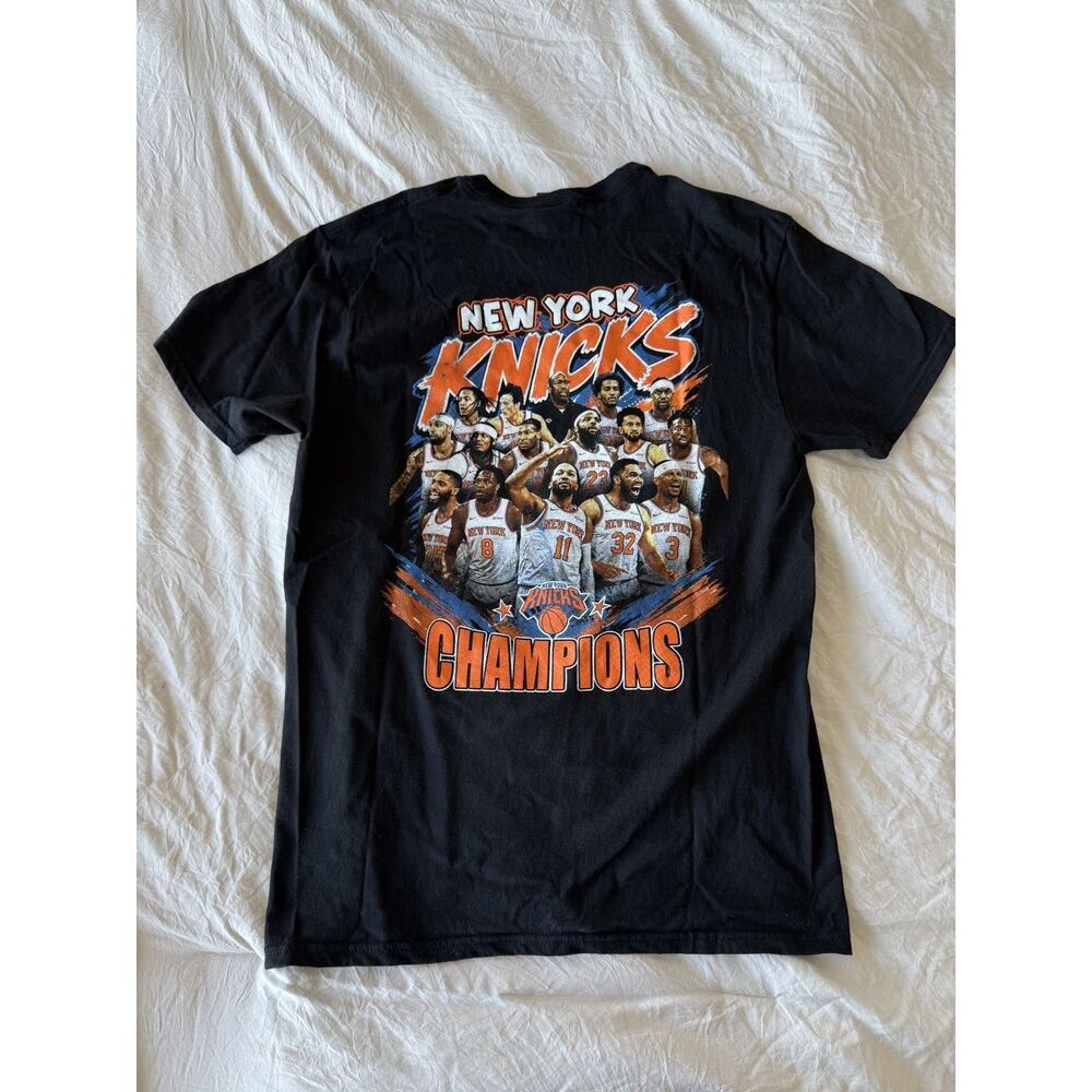 New York Knicks NBA Finals 2026 Champions T-Shirt Black Size M Unisex